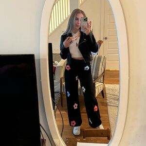 Meet your Posher, Adéla